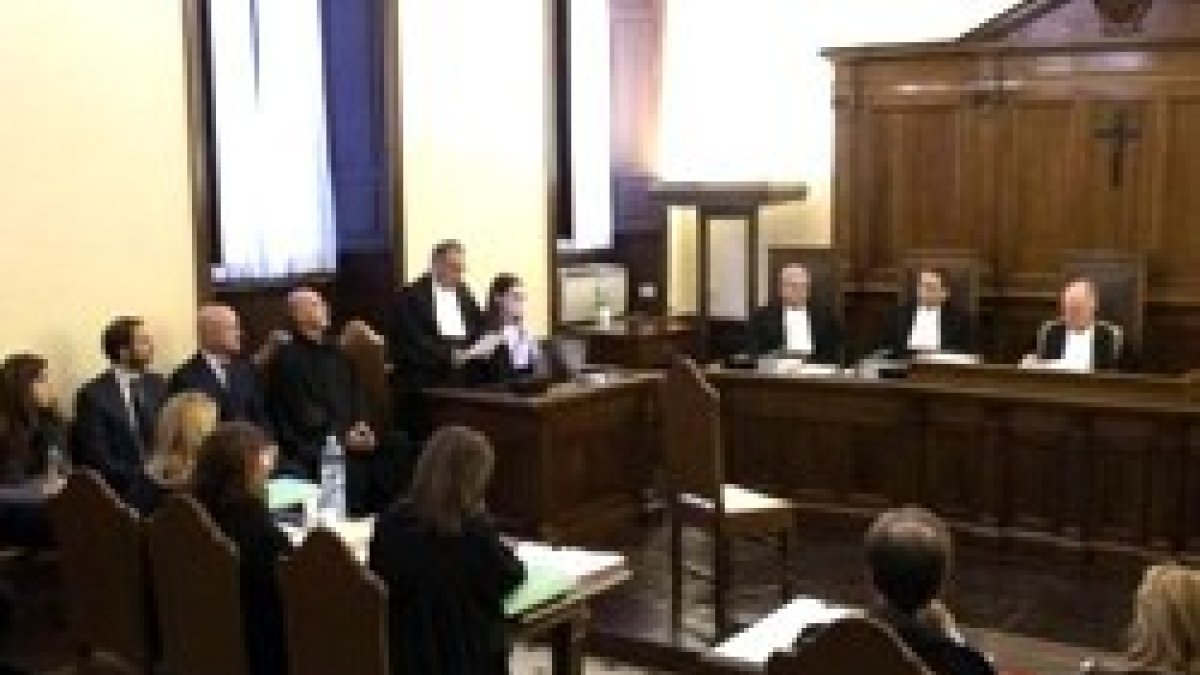 Sala del juicio Vatileaks 2  - se juzga a los que presuntamente filtraron documentos secretos y a quienes los recogieron