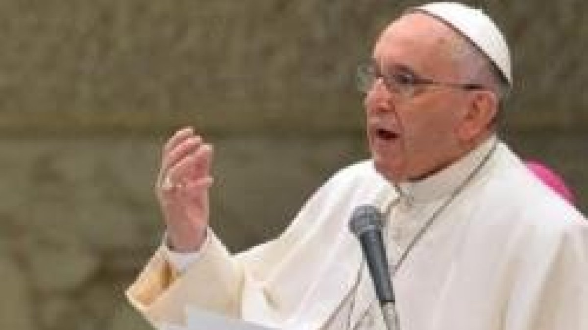 El Papa Francisco critica la ideología gender, de género, que ataca la verdadera ecología sexual del ser humano