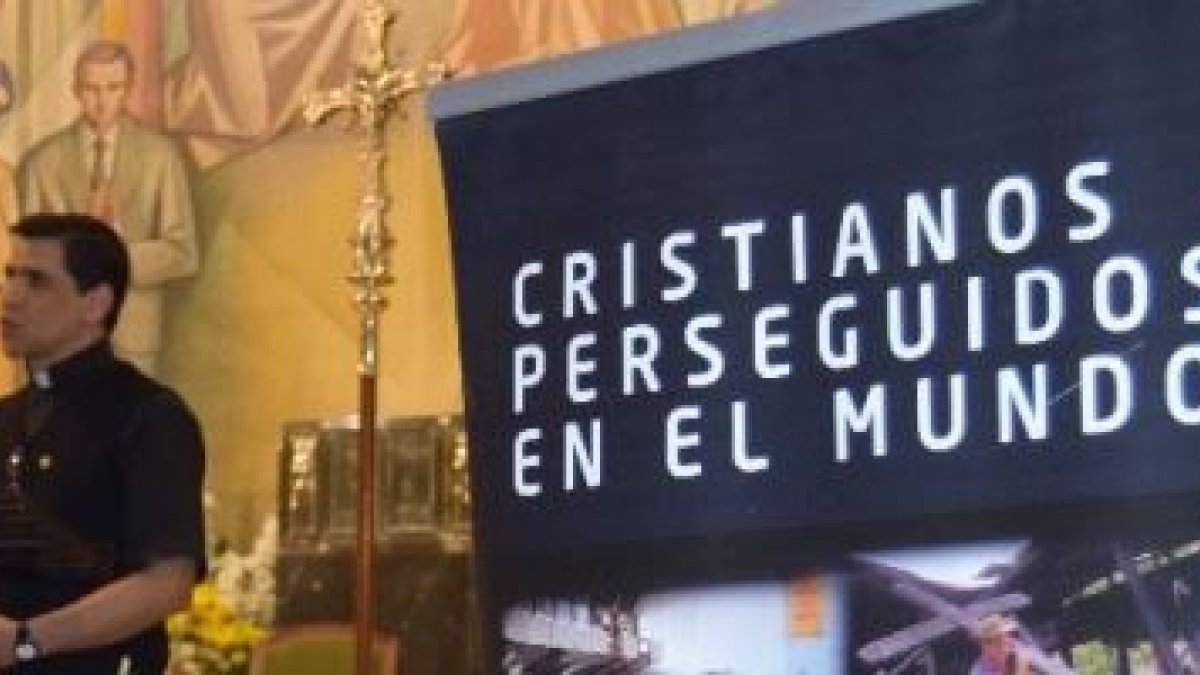 Rodrigo Miranda ha vivido 4 años de guerra en Siria y lo cuenta recorriendo España - pide ayuda para los perseguidos