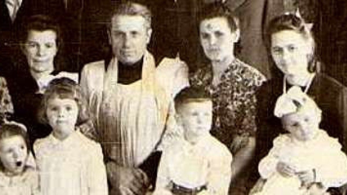 Un cura consigue llegar a Krasnoyarsk, en Rusia, en 1958 y bautizar allí a los niños lituanos de familias deportadas por los soviéticos