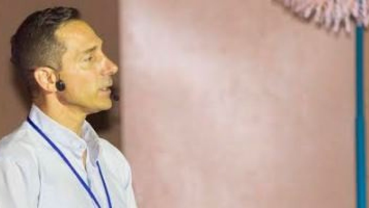 El padre Fabrizio Ballanti, responsable actual de la Koinonía Juan Bautista en España, tiene una historia de conversión que muestra el poder de Dios de forma poco común