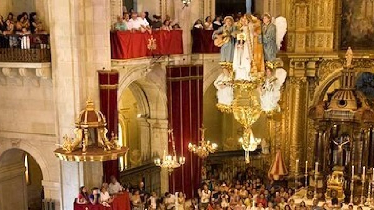 El Misterio de Elche es un espectáculo visual, teatral y lírico único en el mundo.