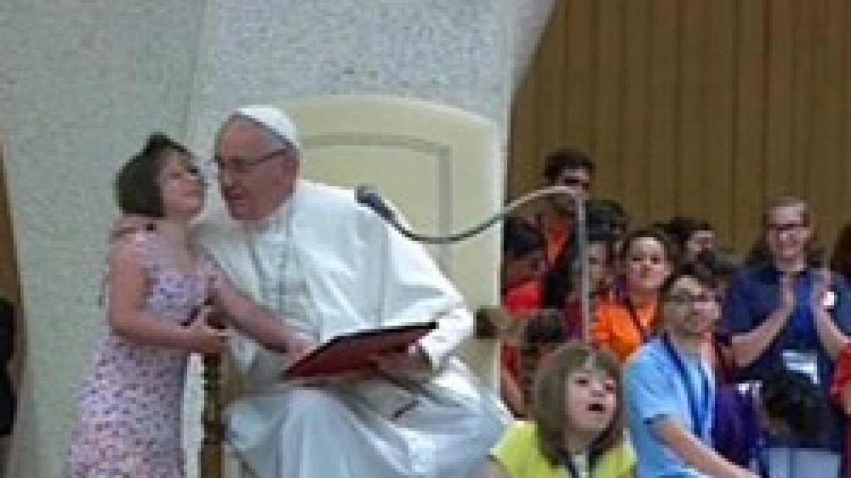 El Papa pide acoger a los discapacitados en las parroquias, asociaciones y movimientos eclesiales