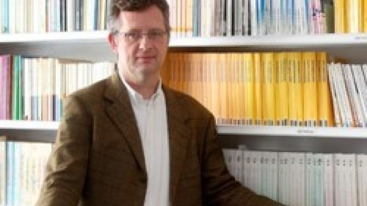 El filólogo Antonio Barnés estudia la visión equilibrada, humanista y cristiana del amor en El Quijote