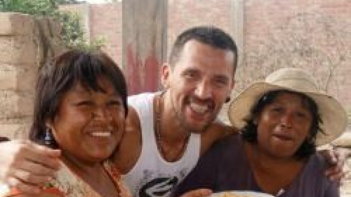 Mario Patiño organiza misiones en Lima y lugares remotos de Perú desde el año 2000