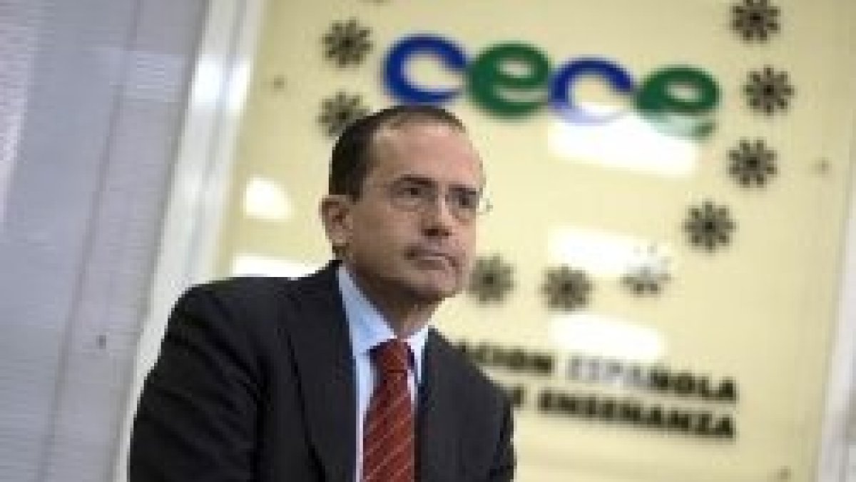 Alfonso Aguiló preside la patronal CECE de colegios concertados, muchos de ellos religiosos