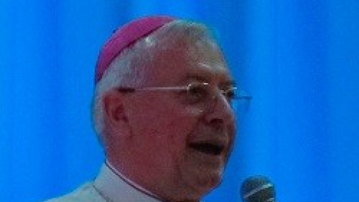 Paul Hinder, vicario apostólico en Arabia del Sur