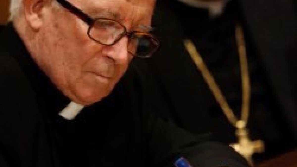 El cardenal Cañizares está denunciando los proyectos de leyes de ideología de género en Valencia