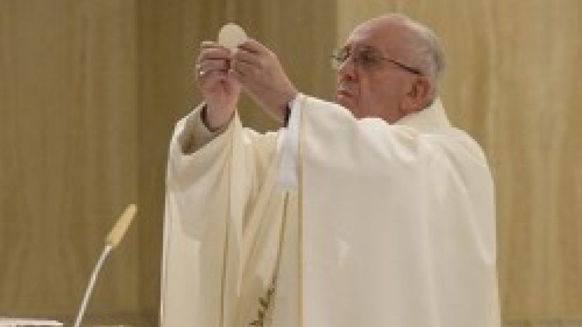 En la misa en la capilla de la Casa Santa Marta el Papa predica casi cada día laborable