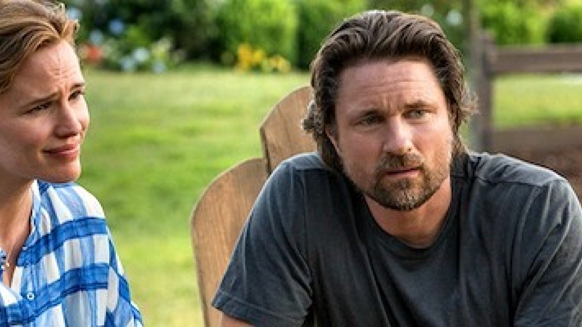 No es sólo el sufrimiento de la niña el que desconcierta: también el de sus padres.