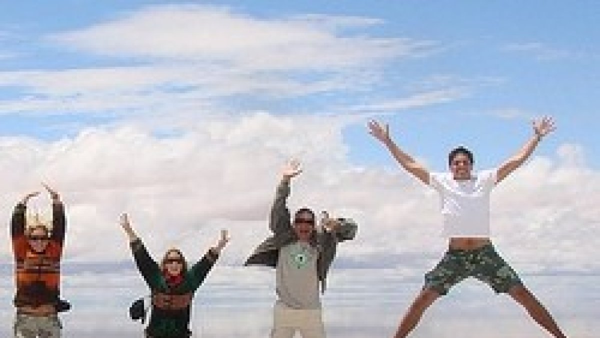 Juego de la Vida es una herramienta terapéutica para expresar y externalizar conflictos en las relaciones y buscar soluciones