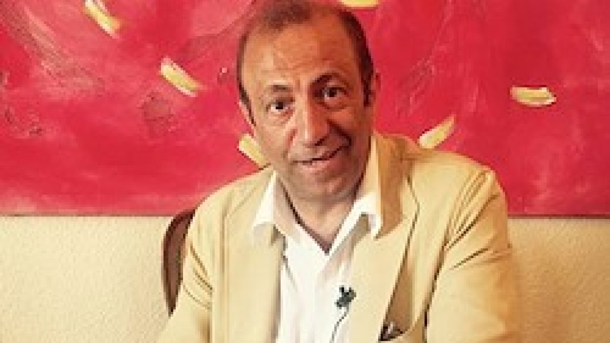 El doctor Jesús Poveda sueña con que un día haya una guardería donde hoy está el abortorio Dator.