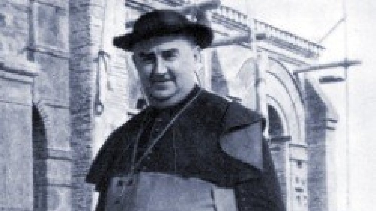 El obispo Manuel González fue párroco en Huelva, luego obispo auxiliar en Málaga y luego obispo de Palencia