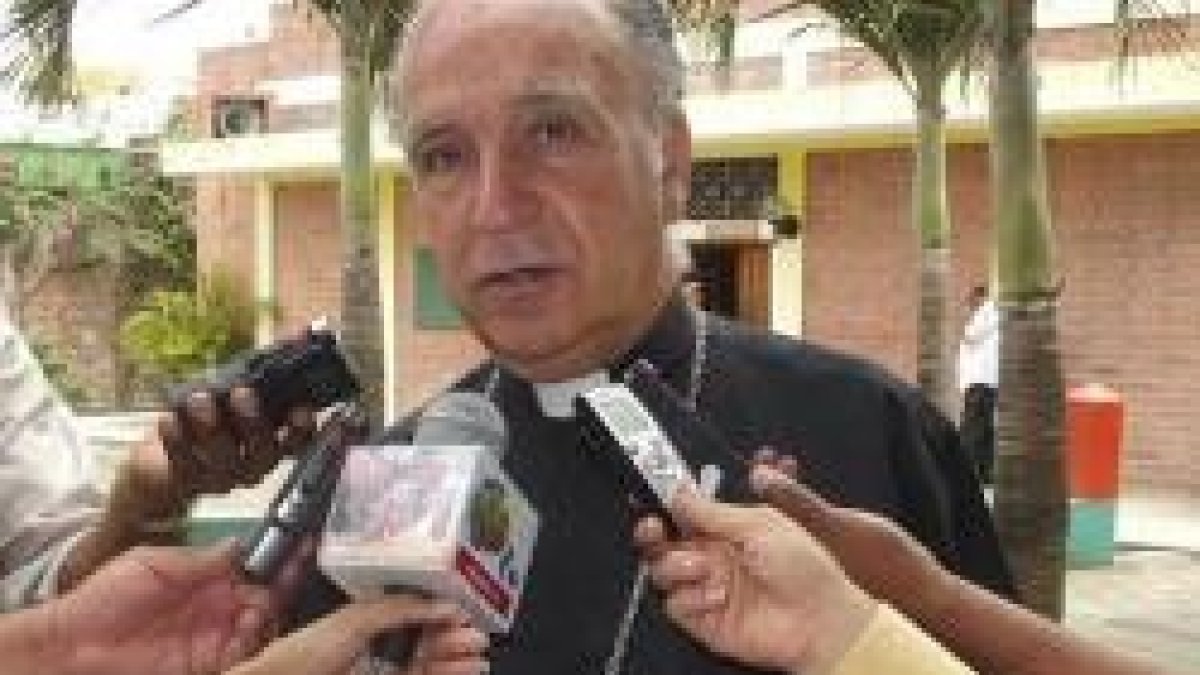 Eugenio Arellano, navarro, misionero comboniano y obispo de Esmeraldas desde 1995