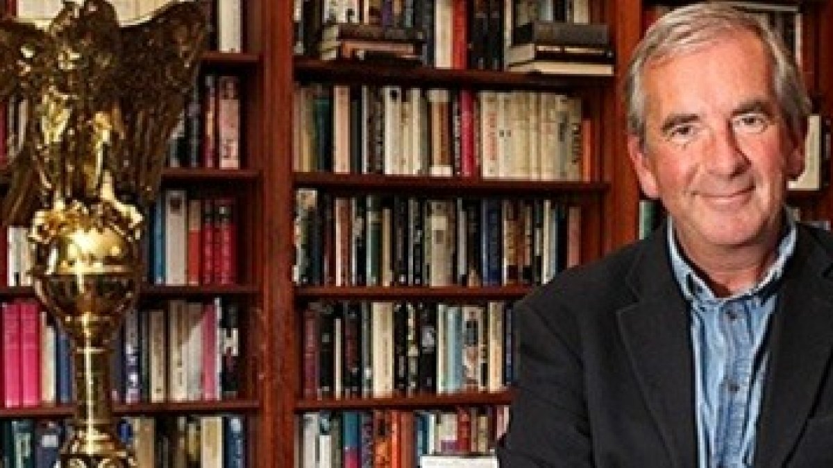 Robert Harris, autor de Cónclave y muchas novelas de éxito