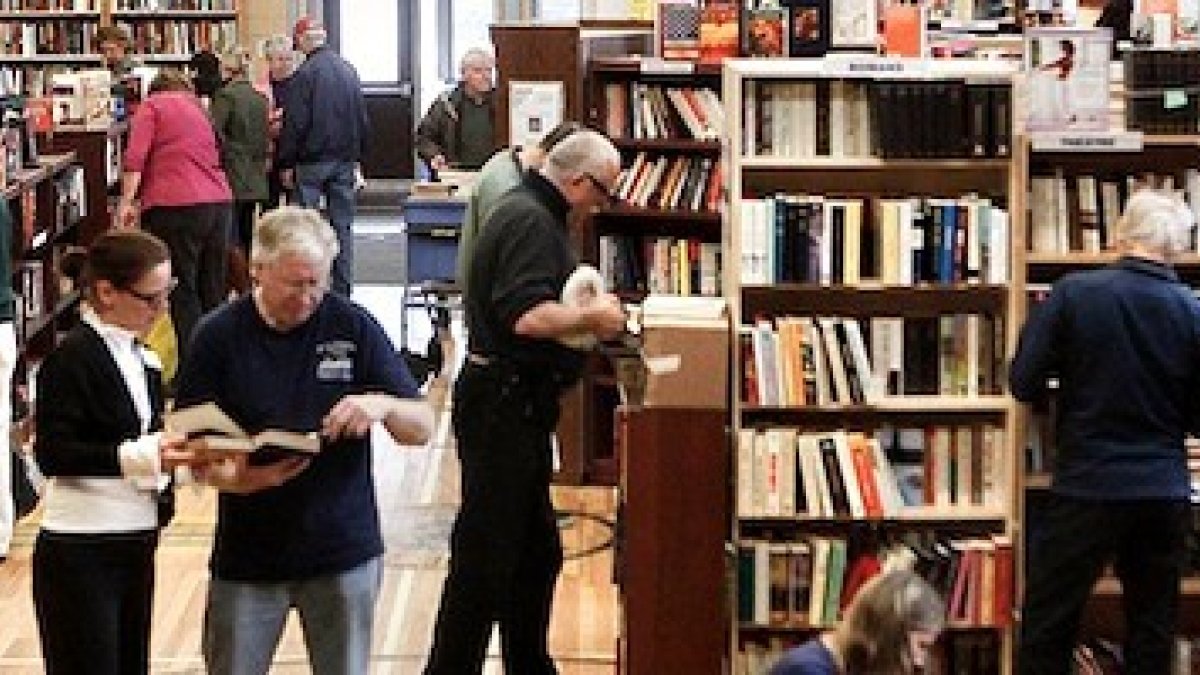 La buena lectura es una de las principales recomendaciones de los maestros de la vida espiritual.