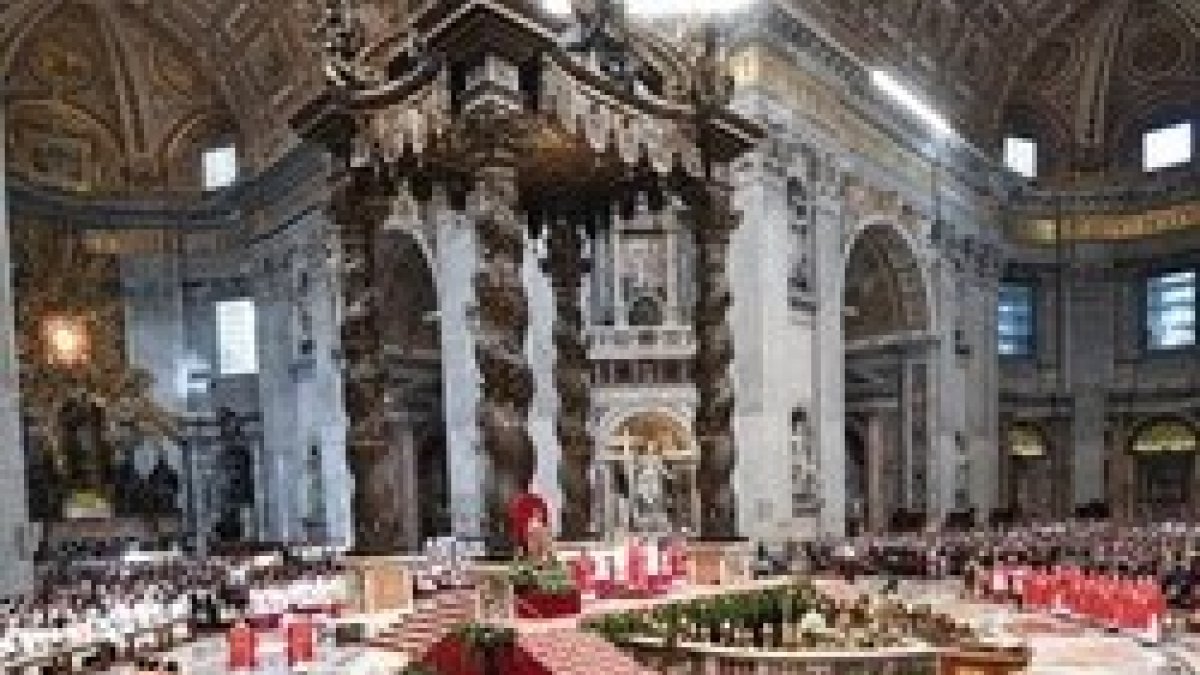 La misa del día de San Pedro y San Pablo es una de las grandes ocasiones solemnes del calendario vaticano