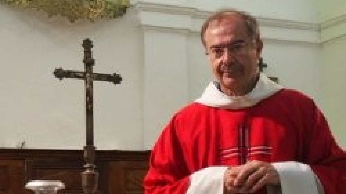 El padre Benoist Delabre fue físicamente atacado, y ha denunciado ya varios robos en la iglesia