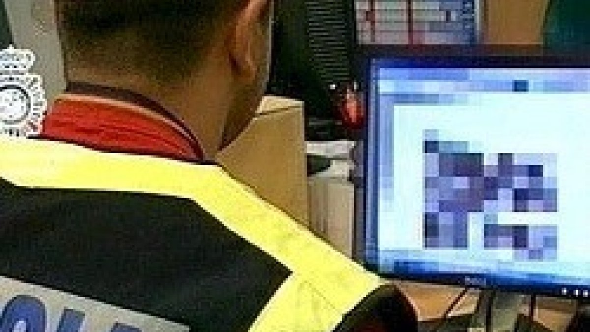 La Policía avisa que ni la curiosidad vale en estos casos y que hay pena de cárcel para quien comparta estas imágenes