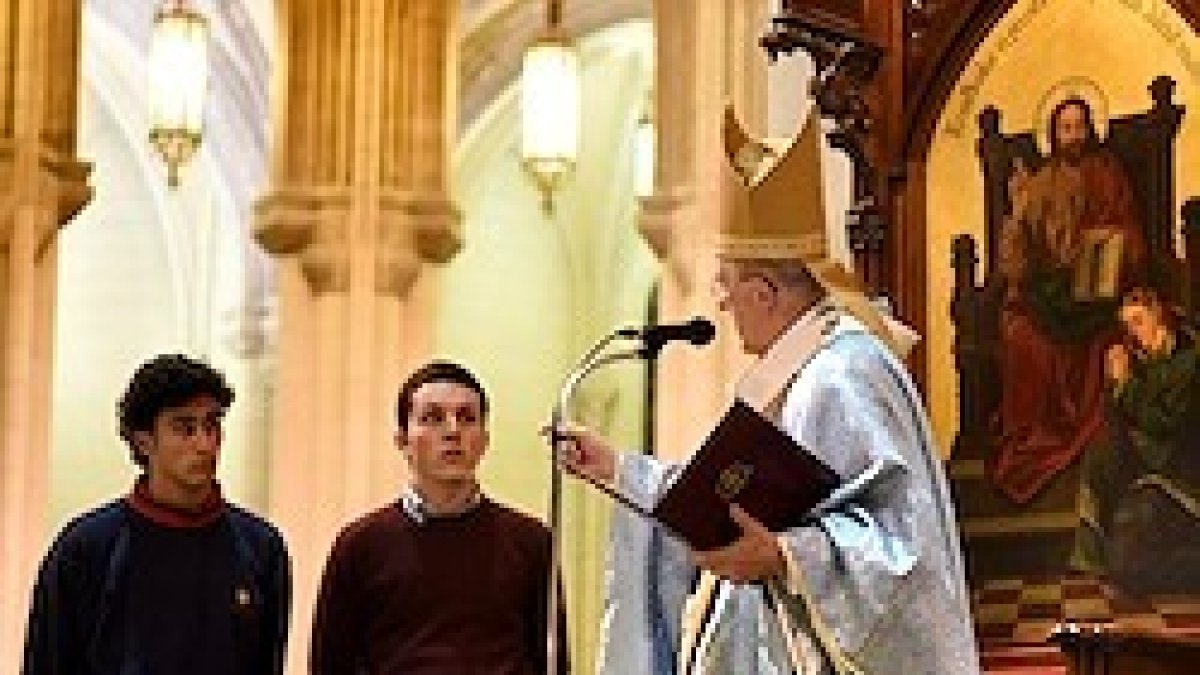 Osoro invitó a todos los presentes a volver el rostro al Señor para cambiar la sociedad.