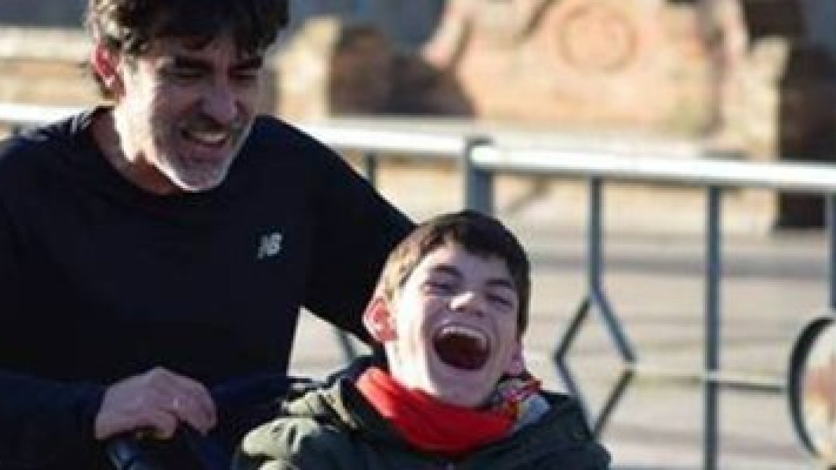 Sevilla, Madrid, Nueva York… seis maratones corridos por José Manuel y su hijo con discapacidad