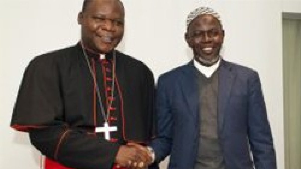 Mundo Negro otorga el premio Fraternidad 2016 al obispo y al imán de Bangui: «Los mellizos de Dios»