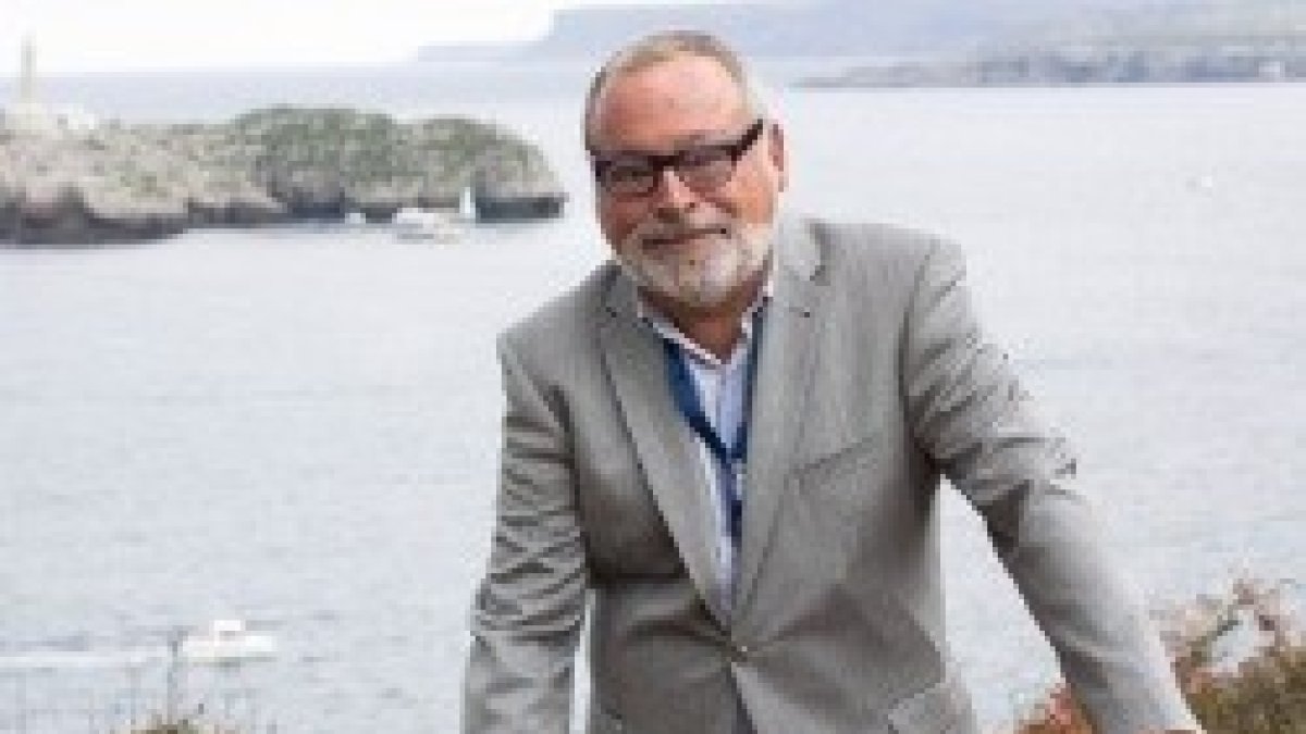 Fernando Savater no es exactamente un filósofo conservador, pero denuncia a los lobbies camorristas