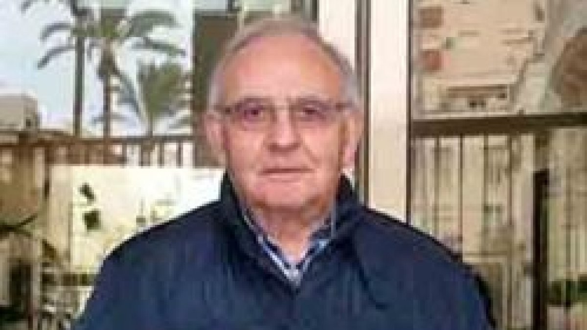 El misionero escopalio Javier Negro explica la eficacia de Manos Unidas en Camerún