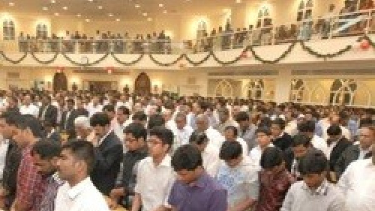 Las misas de Adviento en Emiratos Árabes Unidos son multitudinarias