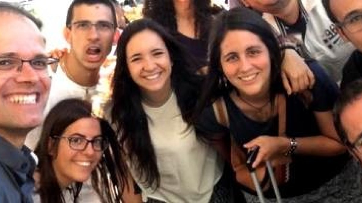 Bruno Bérchez, a la izquierda, con la expedición de jóvenes y sacerdotes catalanes en EEUU que exploraba métodos evangelizadores