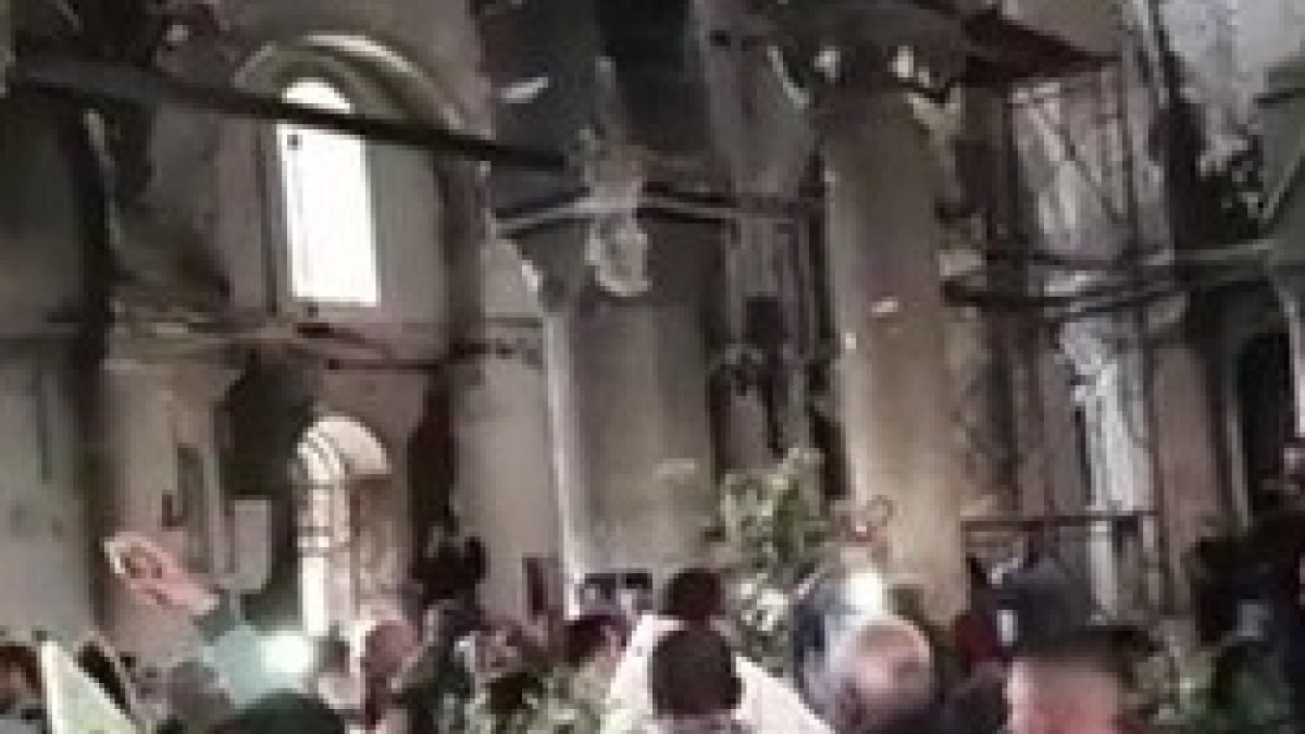 Más de 2.500 católicos acudieron a celebrar el Domingo de Ramos