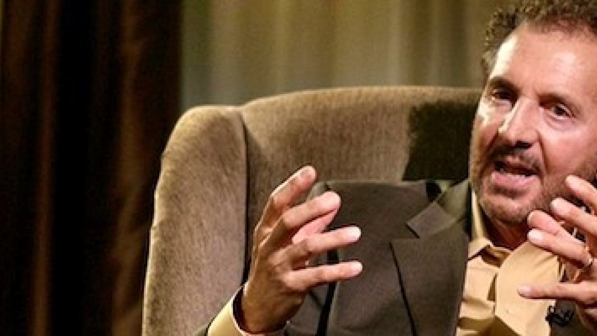 El doctor Nicolosi fue uno de los pioneros de las llamadas terapias reparativas para personas con atracción no deseada por el mismo sexo.