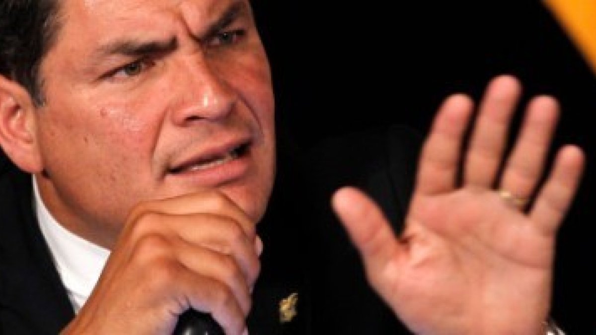 Rafael Correa critica la ideología de género y dice que en familia, vida y niños lo bueno es lo natural