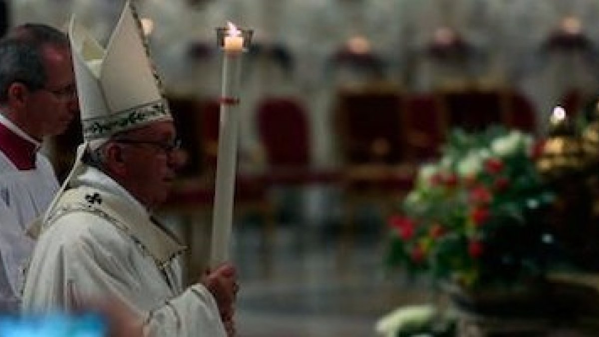 Francisco recordó que la esencia de la misión cristiana es anunciar la Resurrección de Cristo. Foto: Daniel Ibáñez (ACI Prensa).