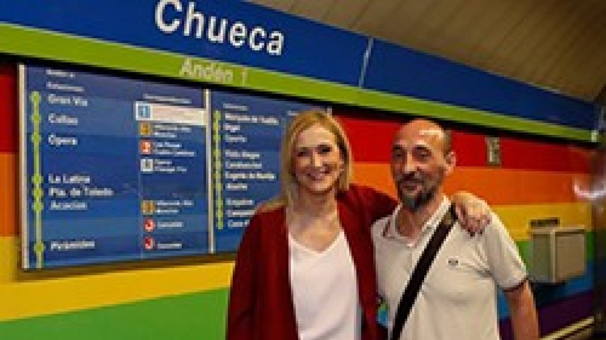 El PP de Madrid mantiene su apoyo a los vientres de alquiler y a la ley del aborto