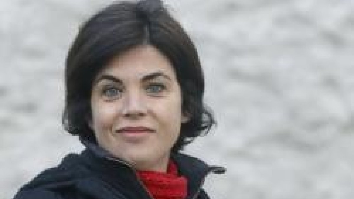 La periodista Samanta Villar, en campaña con su libro que alaba las técnicas in vitro que ha usado