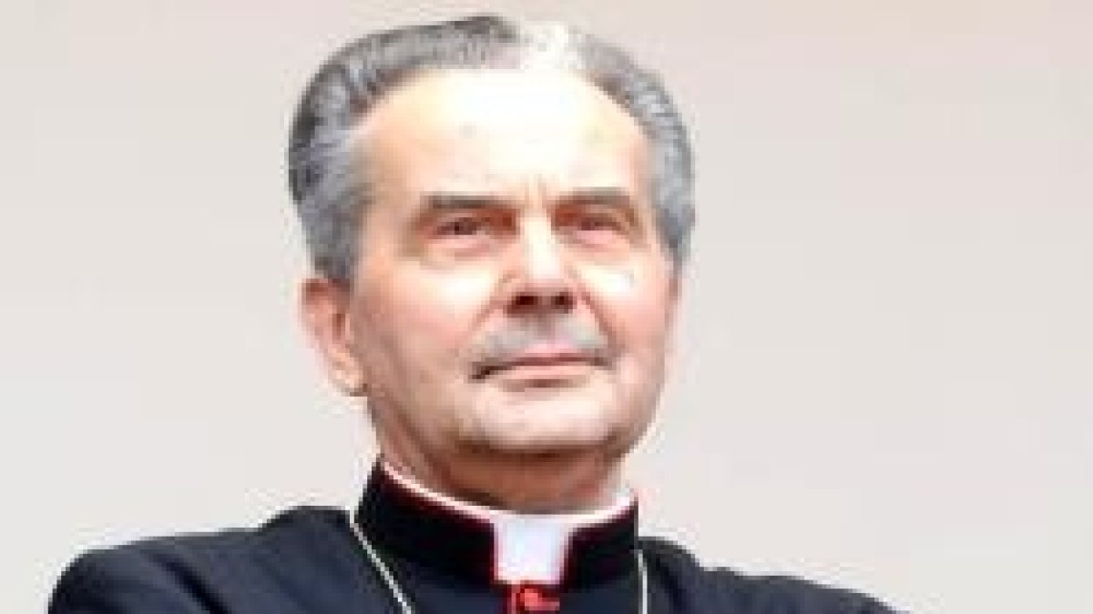 El cardenal Carlo Caffarra es un veterano predicador del Evangelio de la familia y la vida