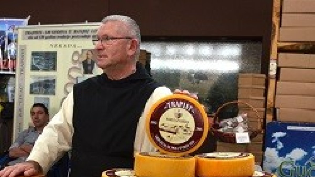 Monjes y monjas abarcan mucho más que los dulces a la hora de elaborar en sus monasterios