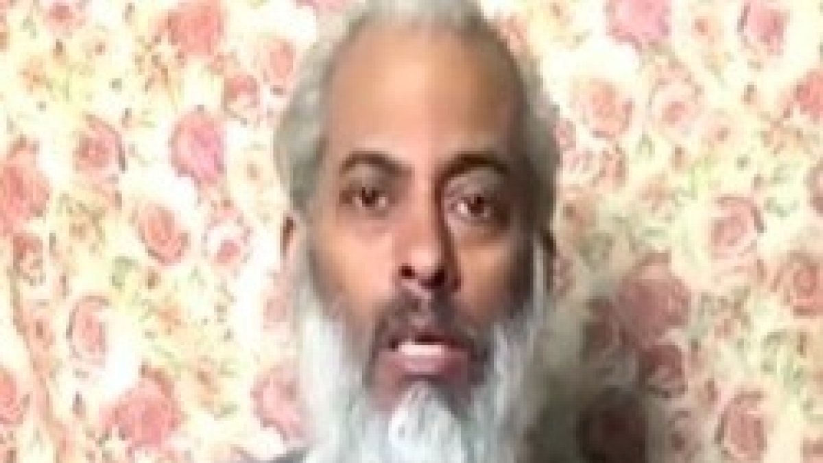 El padre Tom es un salesiano indio que trabajaba con los niños pobres de Yemen