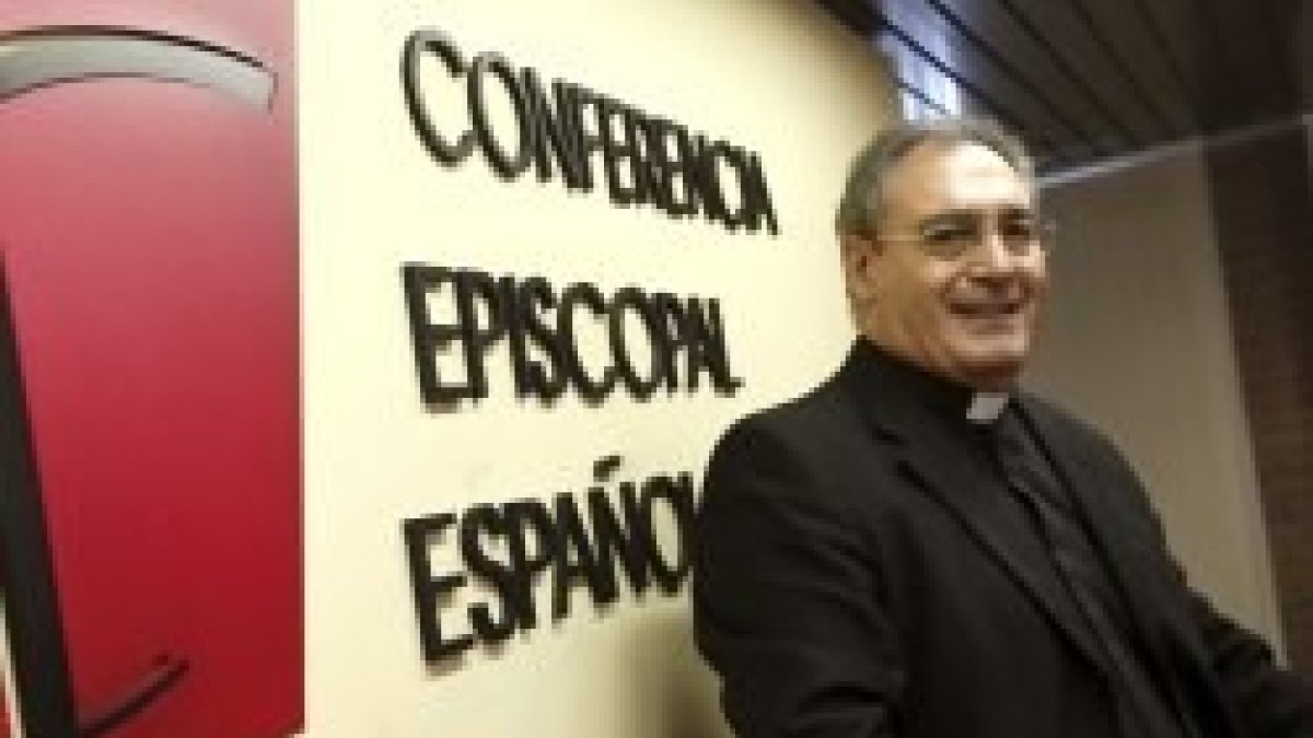 El padre Gil Tamayo es el portavoz de la Conferencia Episcopal Española
