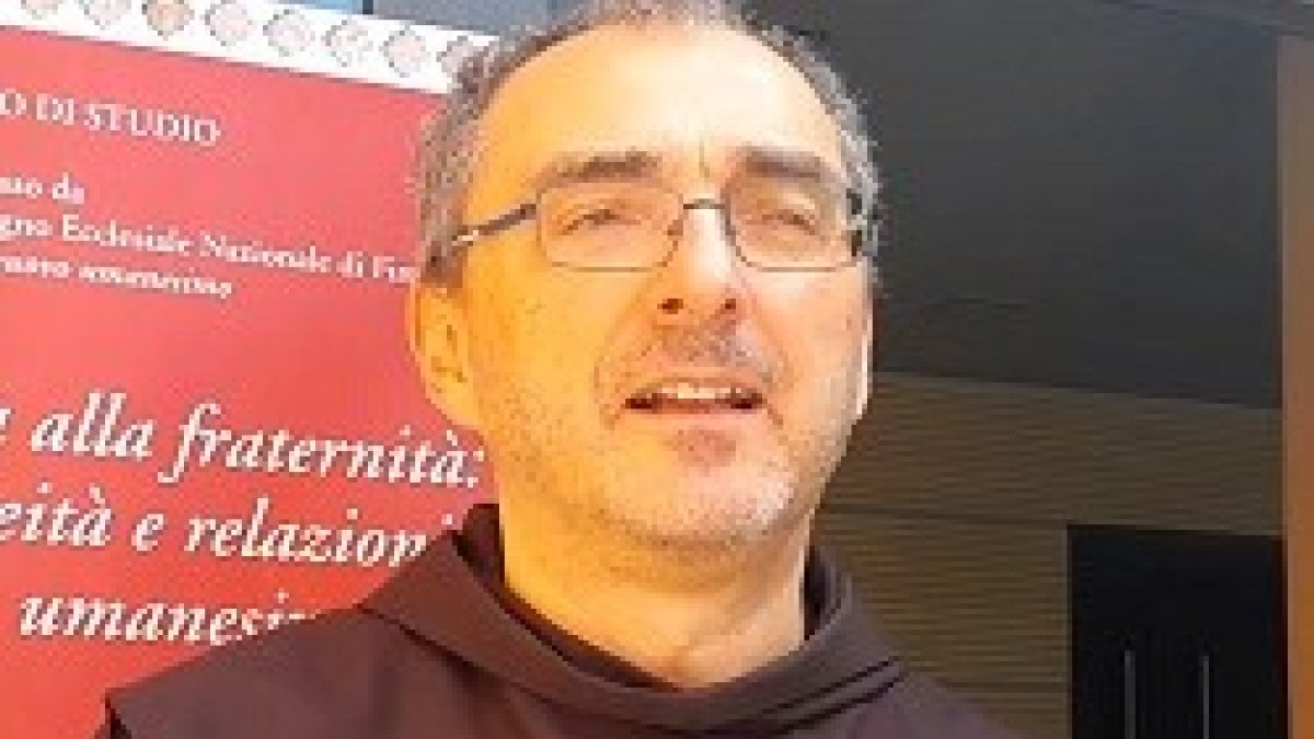 Giulio Michelini es profesor en el Instsituto Teológico de Asís