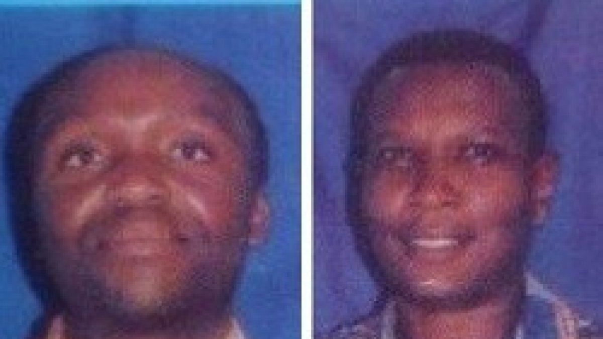 Charles Kipasa (izquierda) y Pierre Akilimali (derecha), sacerdotes secuestrados en el Congo