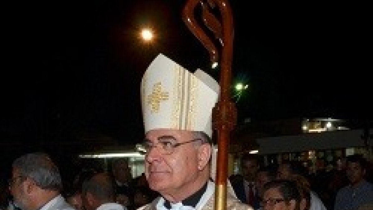 El obispo de Canarias ha escrito una carta en la que se muestra devastado