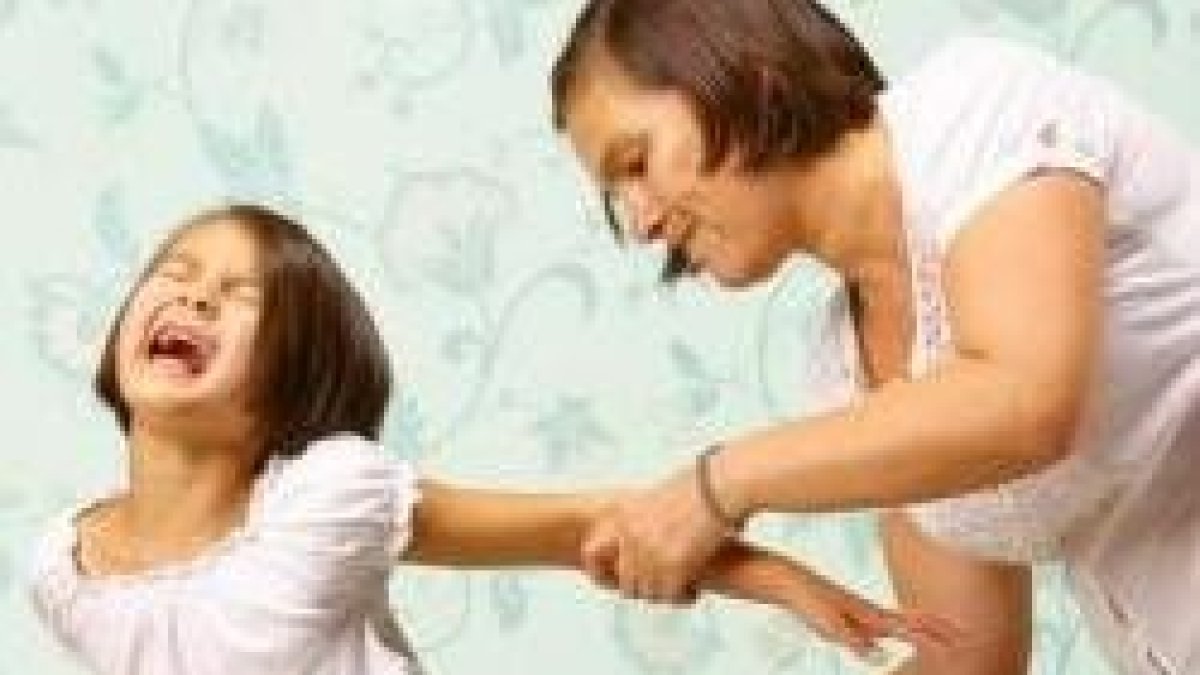 El cachete no convence a muchos pedagogos pero prohibirlo por ley tampoco ayuda a las familias