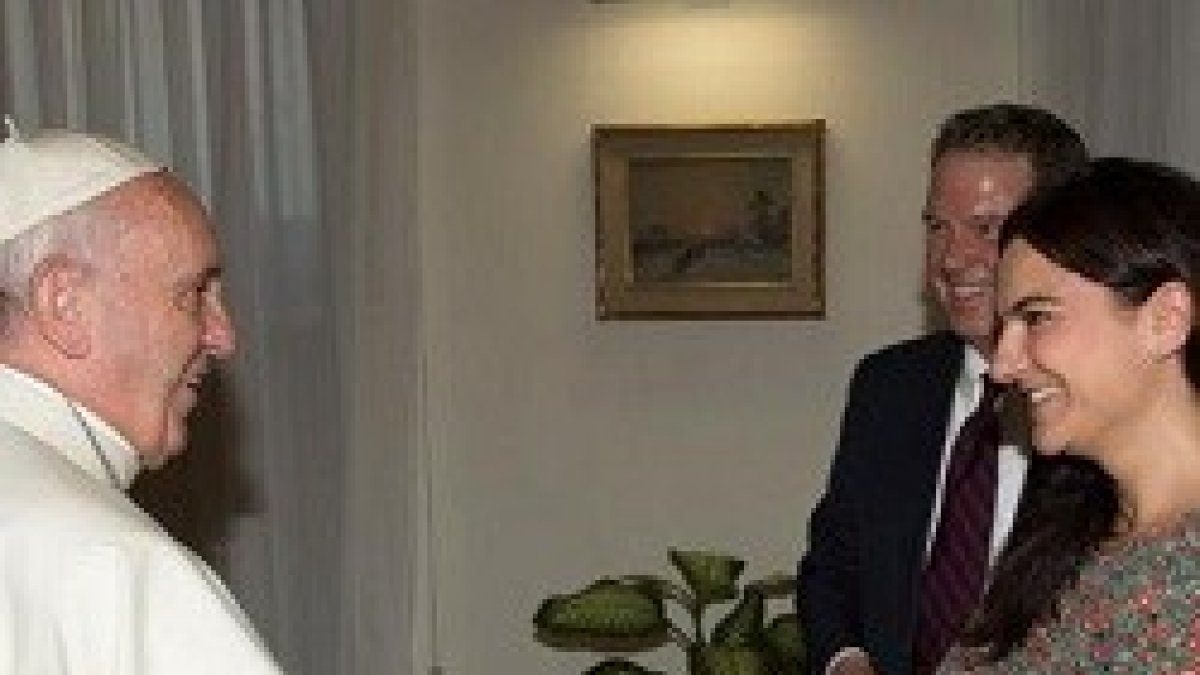 Paloma García Ovejero, número dos de la Oficina de Prensa de la Santa Sede, ha salido al paso de las informaciones publicadas