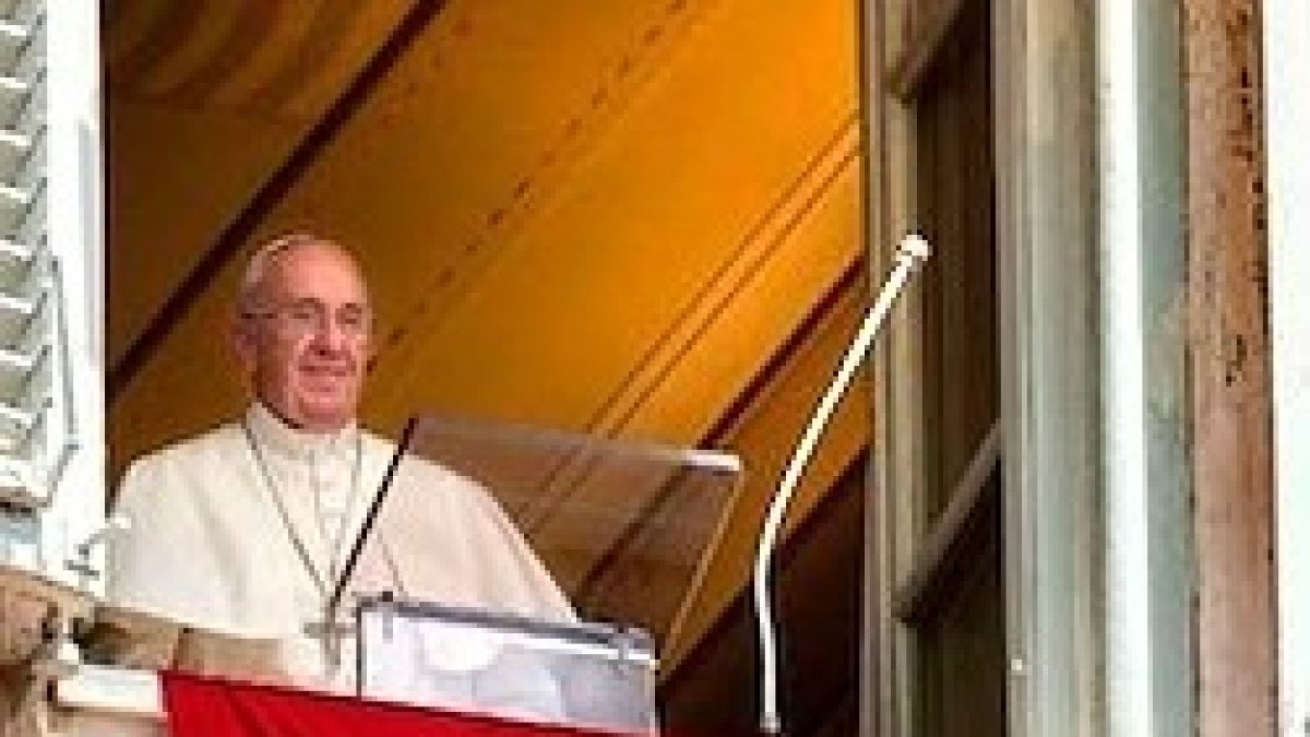 Francisco recordó en la festividad de la Ascensión la misión de evangelizar que compete a todos los bautizados.