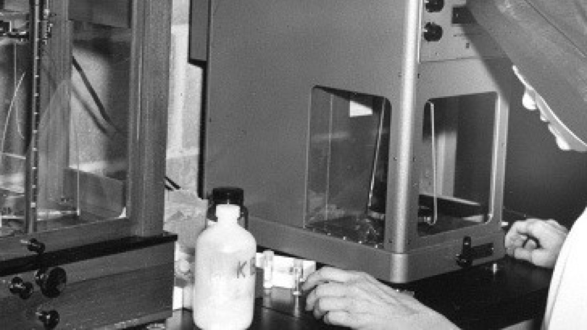 Miriam Stimson fue la segunda mujer que impartió una conferencia en la Sorbona / Siena Heigths University