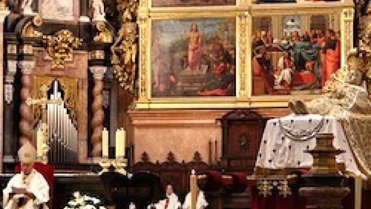 El cardenal Cañizares definió el apego al presente y el miedo al futuro que caracterizan nuestra cultura como un oscurecimiento de la esperanza.