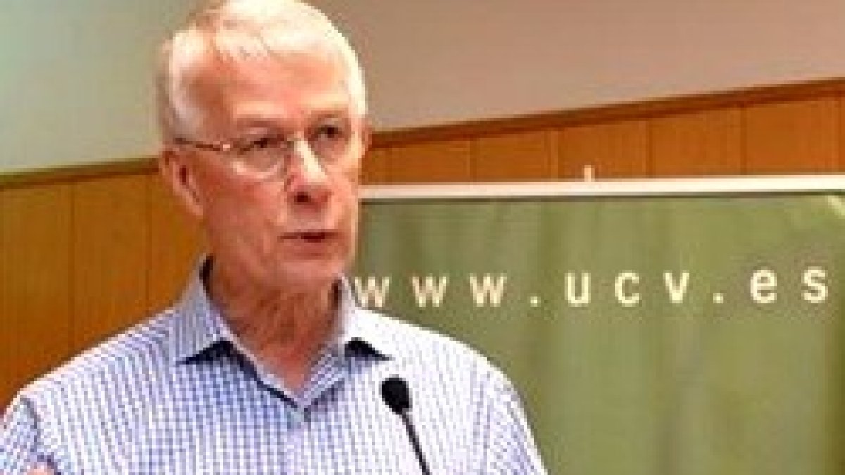 Richard Roberts, un experto mundial, habla de los transgénicos... hay que confiar en la ciencia, dice