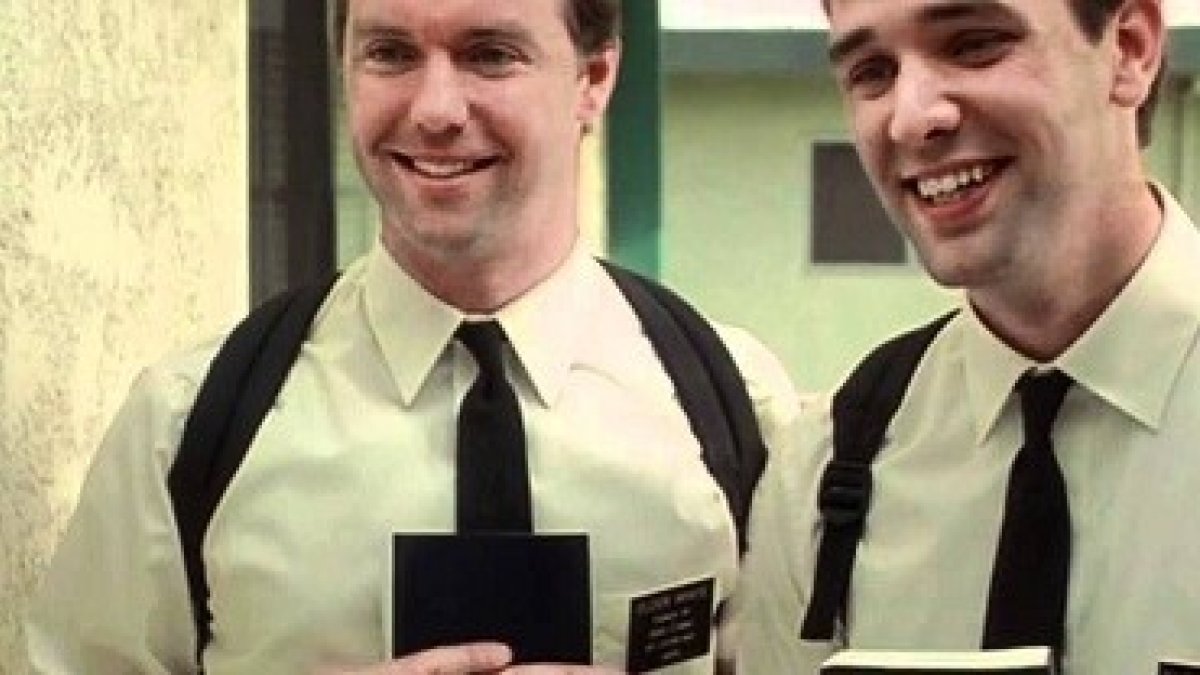 El libro es una explicación profunda de qué es el mormonismo y da respuestas católicas a sus doctrinas